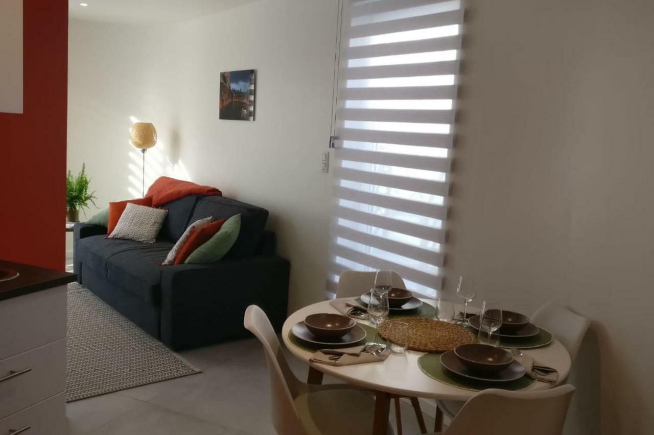Studio Brussels - Central Zaventem Kültér fotó